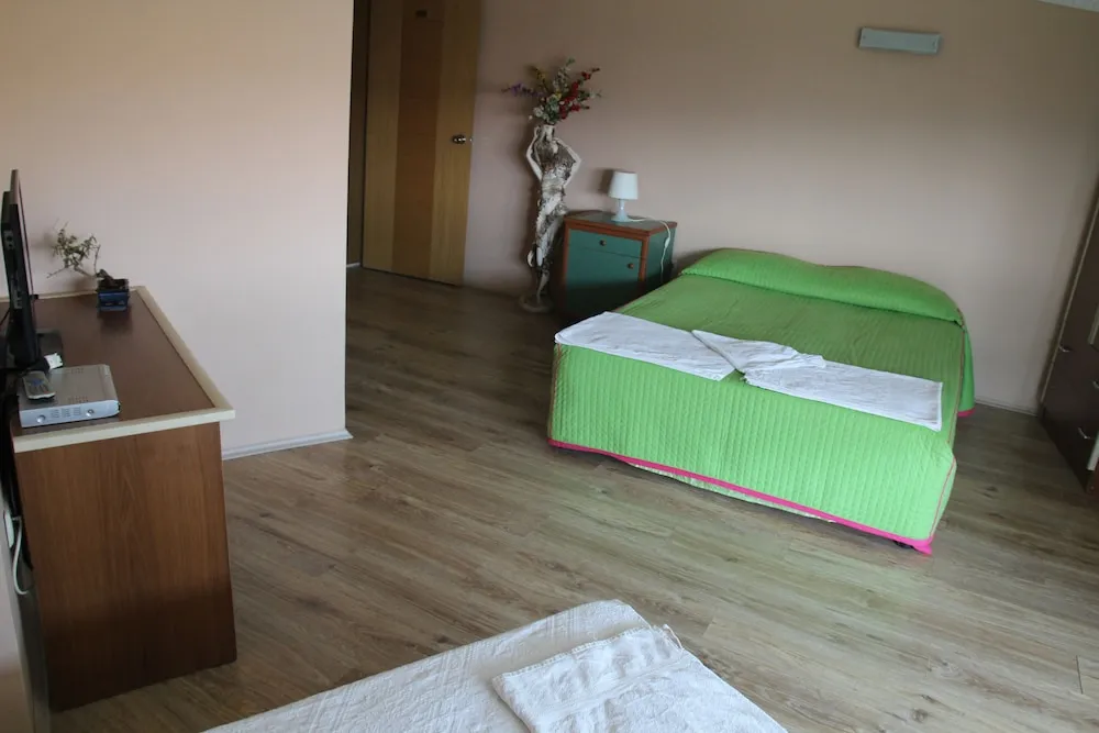 Deluxe Stüdyo Süit