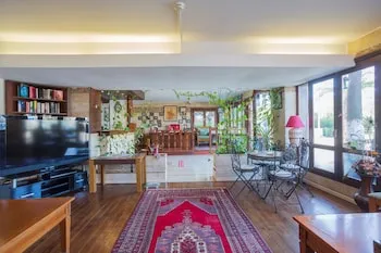 Villa Daffodil - Special Class