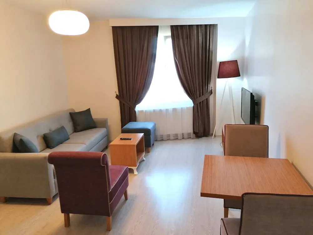 Comfort Apart Daire, Birden Çok Yatak, Kısmi Deniz Manzaralı