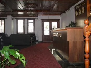 Simre Otel
