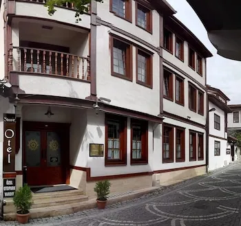 Simre Otel