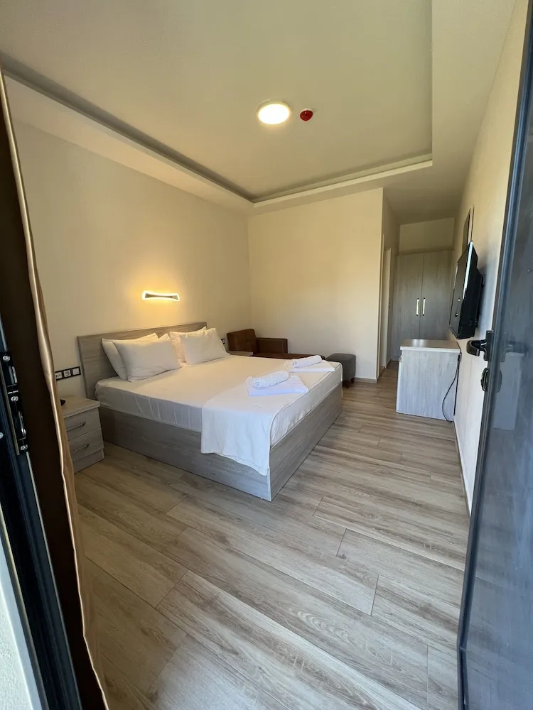 Economy Oda, Bahçe Manzaralı