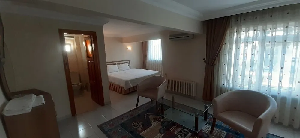 Family Dört Kişilik Oda