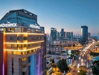 Mövenpick Hotel İstanbul Bosphorus