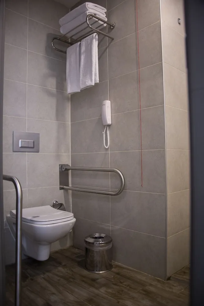 Deluxe Oda, 2 Tek Kişilik Yatak, Engellilere Uygun (Mobility)