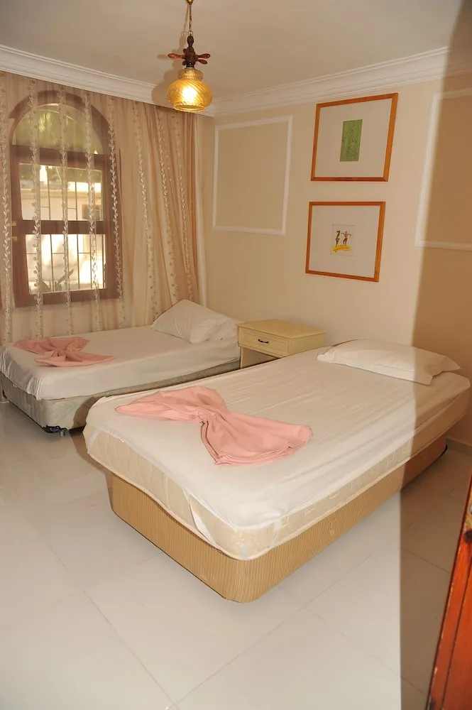 Ground Floor Apartment with Sea View