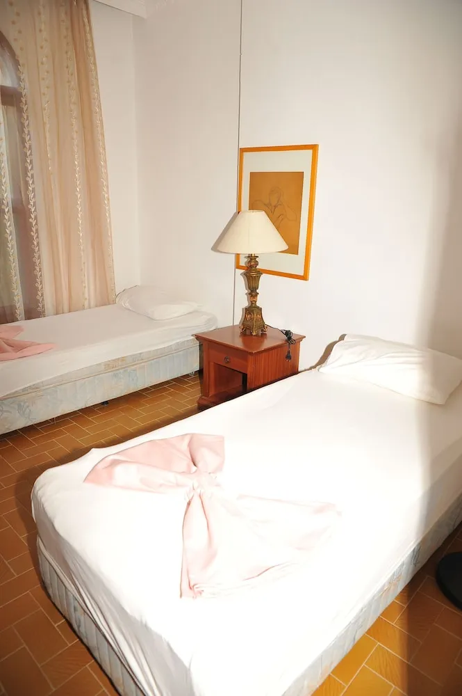 Ground Floor Apartment with Sea View