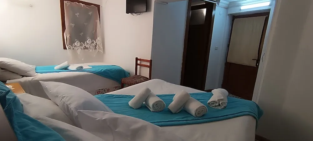 Classic Üç Kişilik Oda