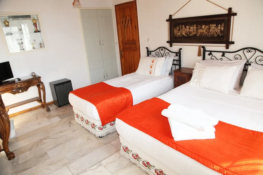 Business Üç Kişilik Oda