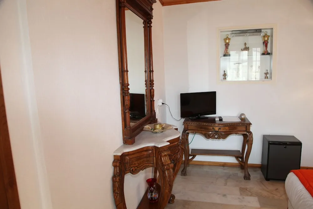 Business Üç Kişilik Oda