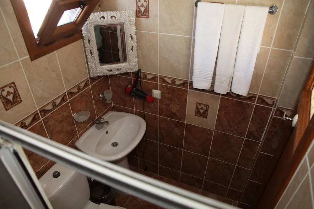 Business Üç Kişilik Oda