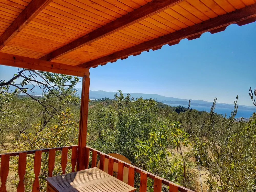 Deniz Manzarali Suit Bungalow