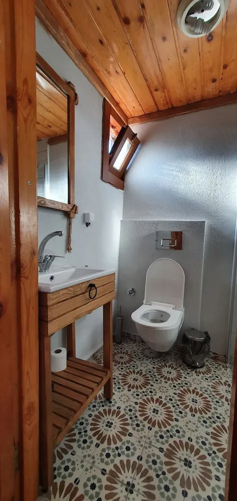 Şömineli Bungalov
