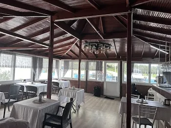 Rastgele Otel