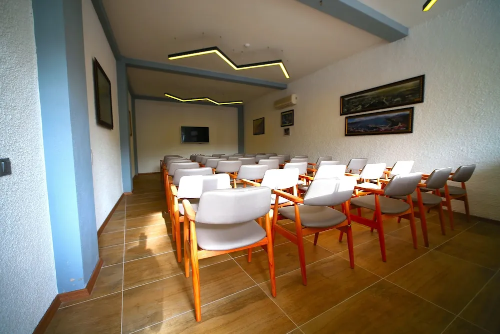 Toplantı salonu/imkânları
