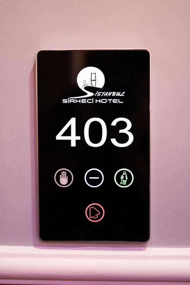 Standard Üç Kişilik Oda