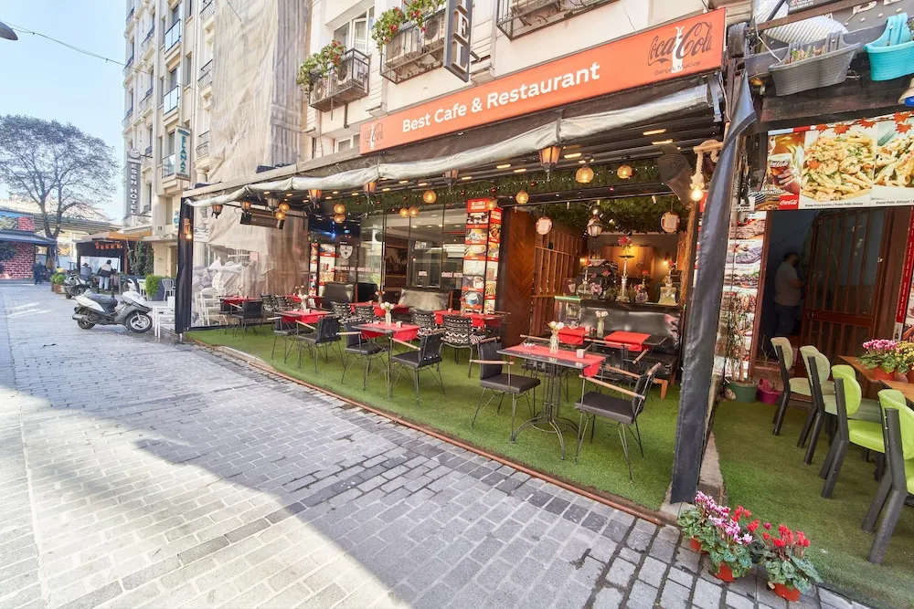 Standard Dört Kişilik Oda, Birden Çok Yatak, Şehir Manzaralı