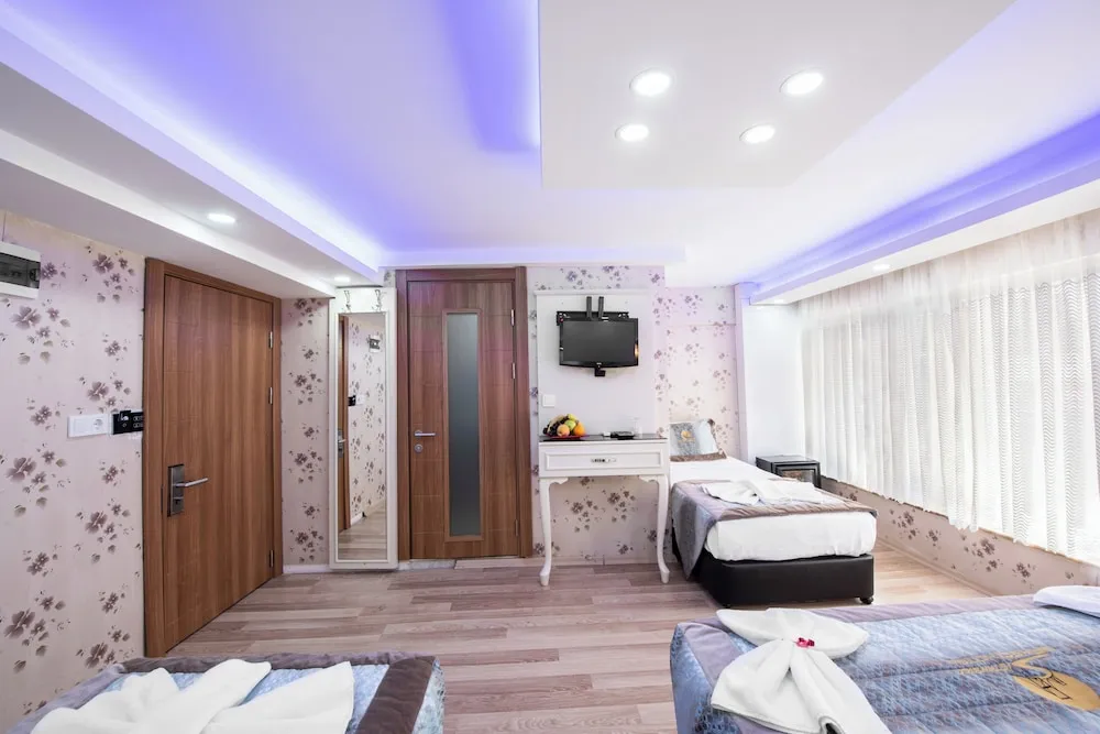 Standard Dört Kişilik Oda, Birden Çok Yatak, Şehir Manzaralı