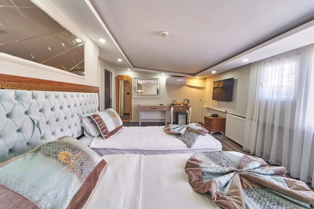 Standard Dört Kişilik Oda