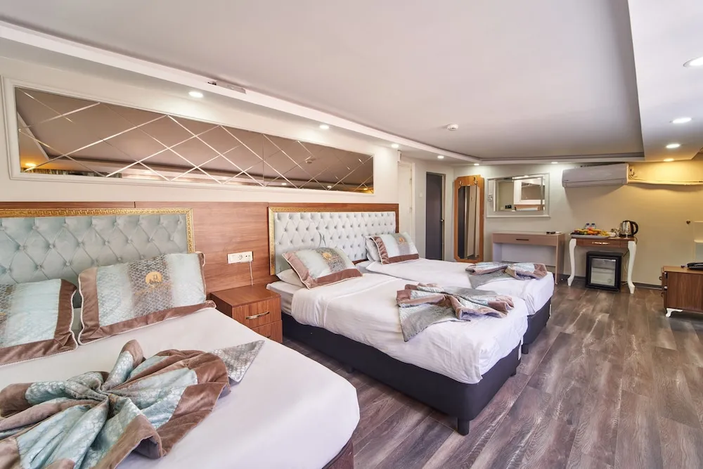 Standard Dört Kişilik Oda