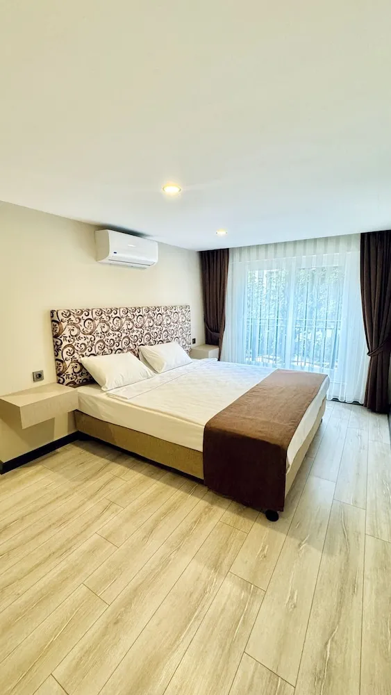 City Tek Büyük Yataklı Oda, 1 Büyük (Queen) Boy Yatak, Sigara İçilmez, Şehir Manzaralı