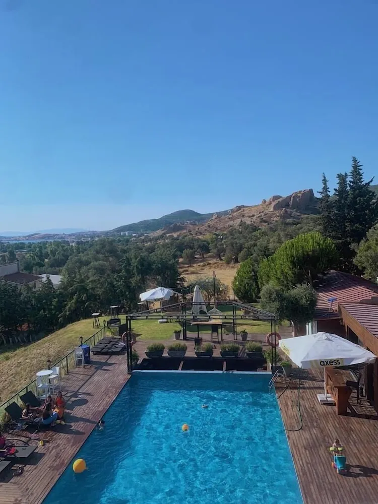 Deluxe Tek Büyük Yataklı Oda, Deniz Manzaralı