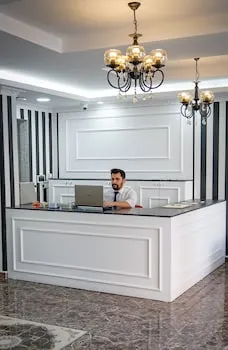 Cnr Inci Hotel