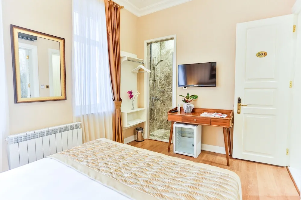 Standard Tek Büyük Yataklı Oda, 1 Çift Kişilik Yatak, Sigara İçilmez, Özel Banyo