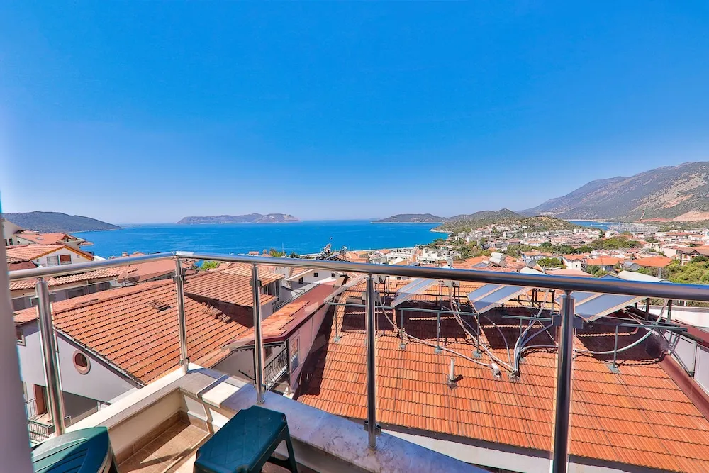 Deluxe Stüdyo, Deniz Manzaralı