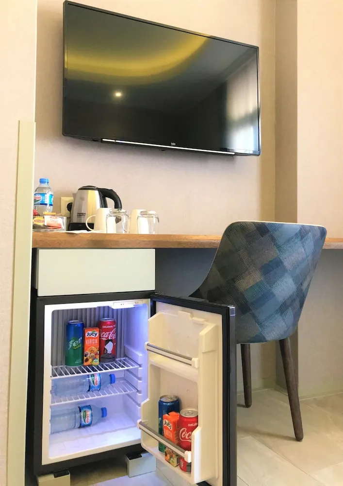 Deluxe Tek Büyük Yataklı Oda, 1 Büyük (Queen) Boy Yatak, Deniz Manzaralı