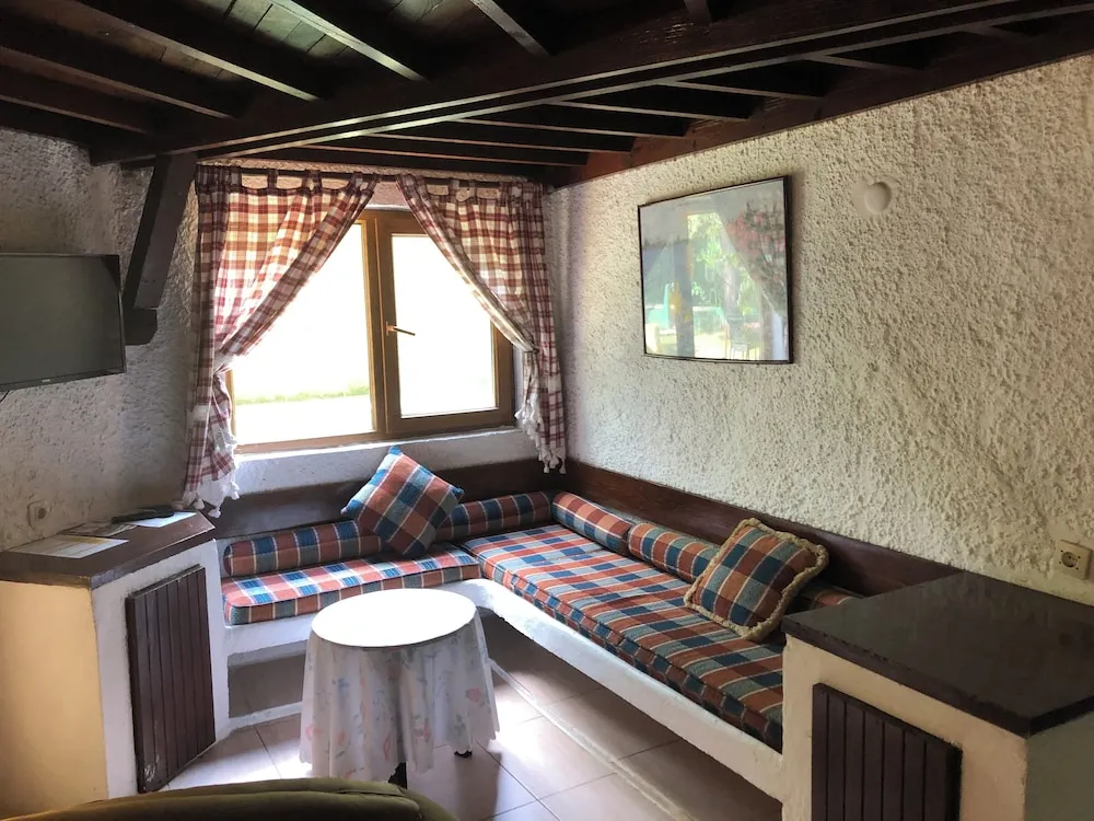 Grand Villa