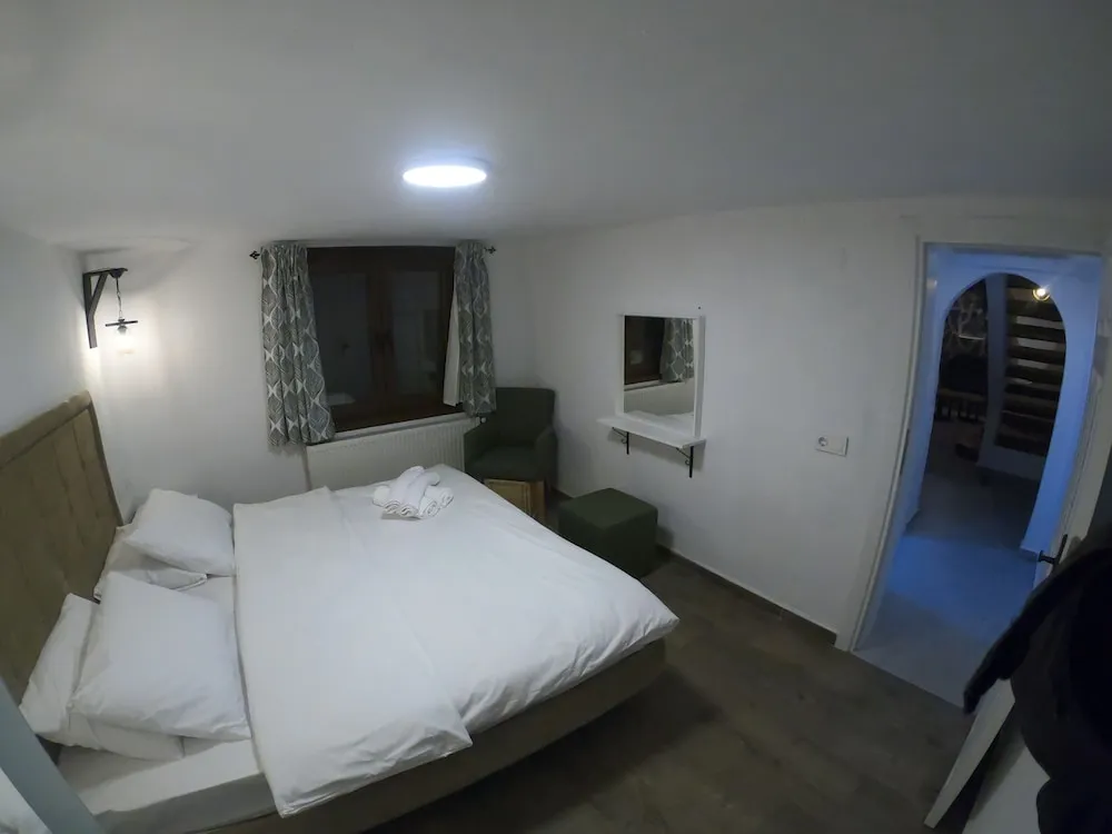 Deluxe Kır Evi