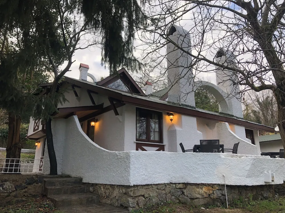 Deluxe Kır Evi