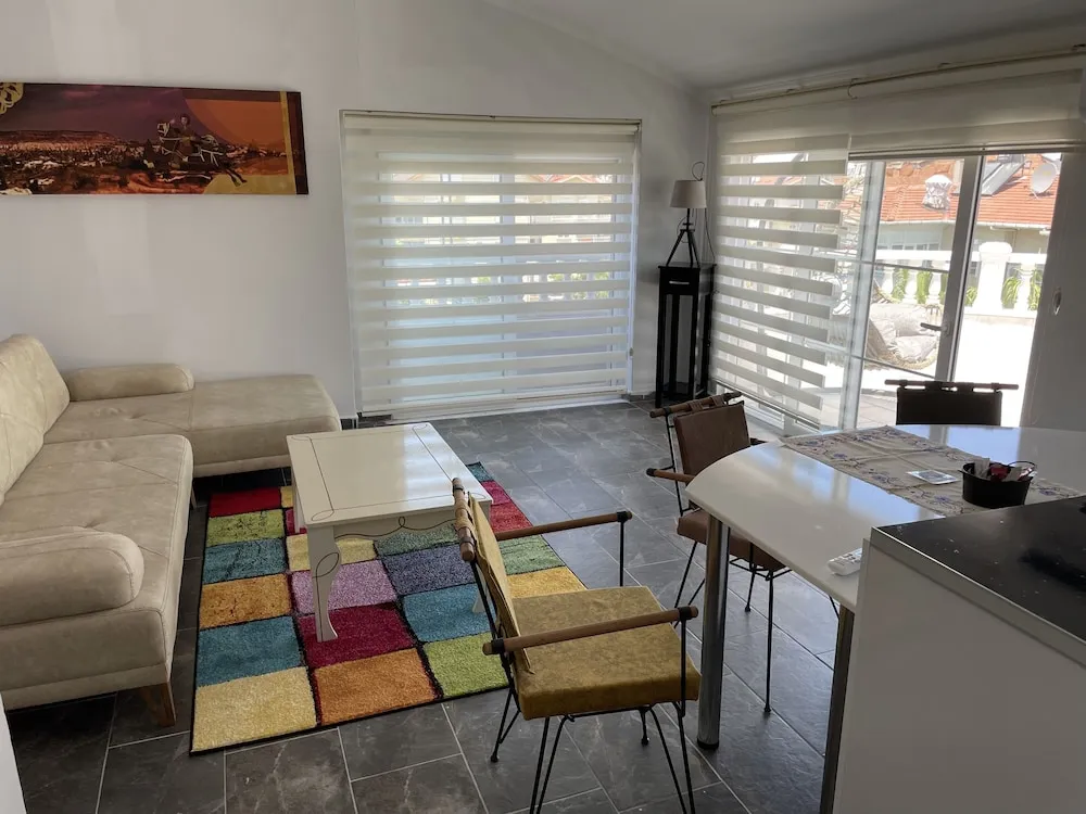 Çatı Katı Süiti (Penthouse)