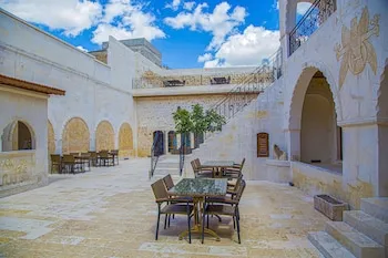 Palmyra Boutique Hotel