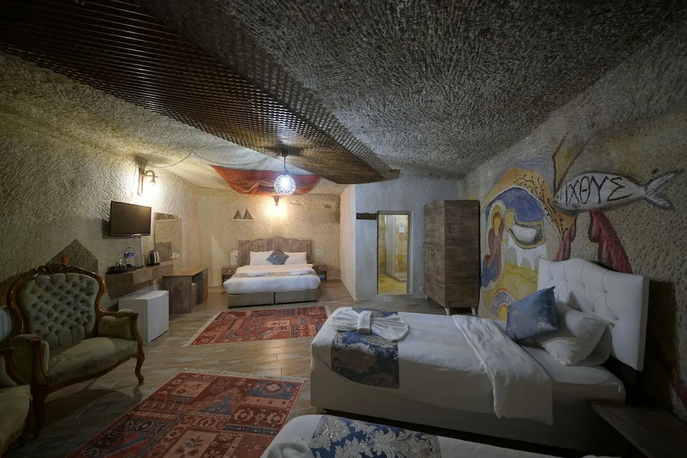 Family Cave Room