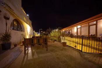 Adelya Cave Hotel