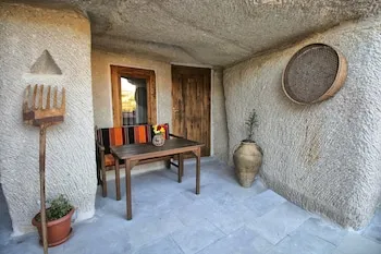 Adelya Cave Hotel