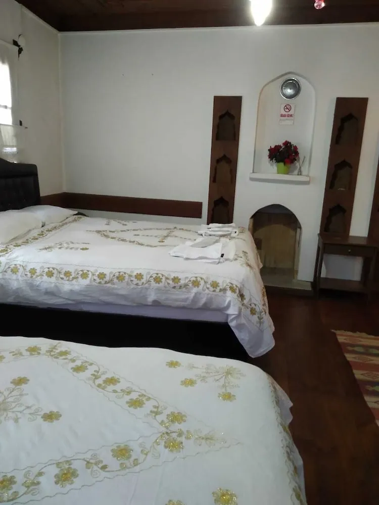 Basic Dört Kişilik Oda