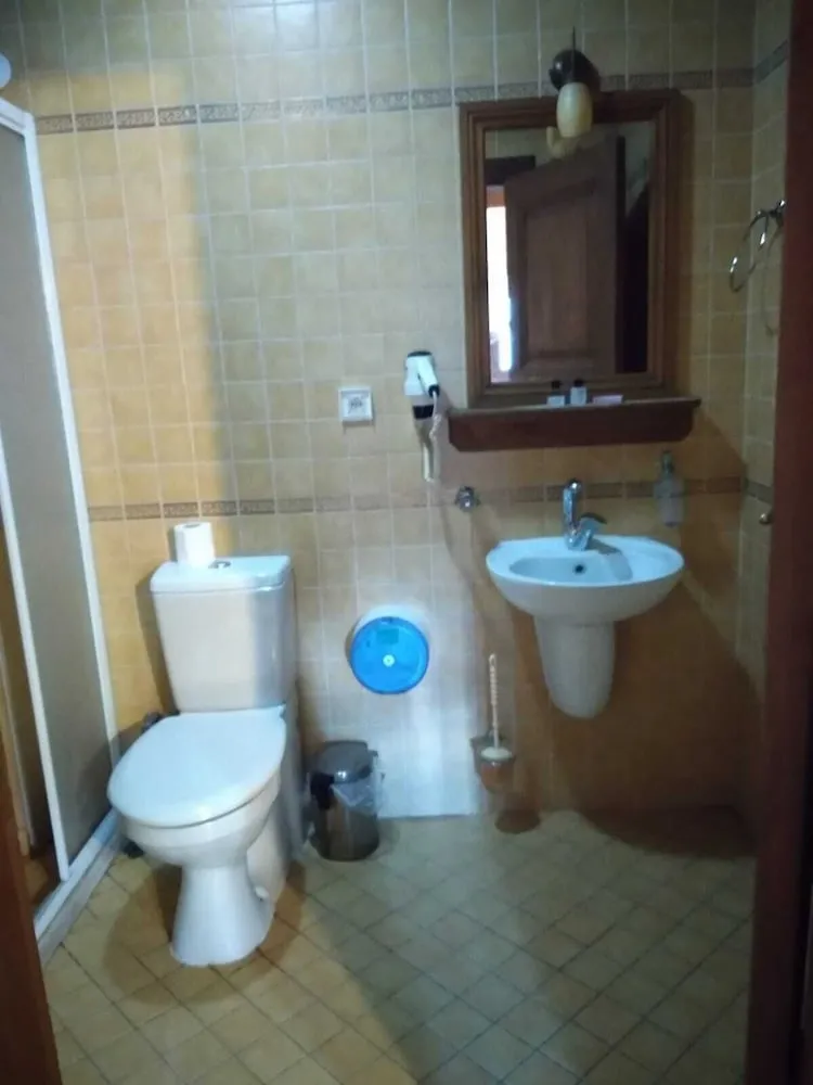 Basic Dört Kişilik Oda