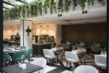 Emens Hotel