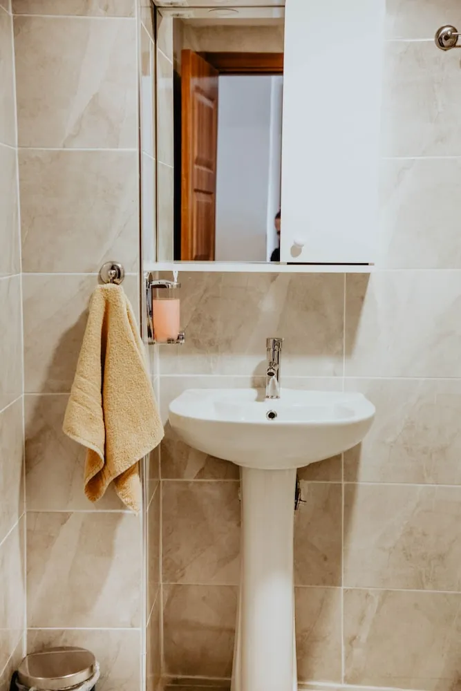 Standard Üç Kişilik Oda, Deniz Manzaralı