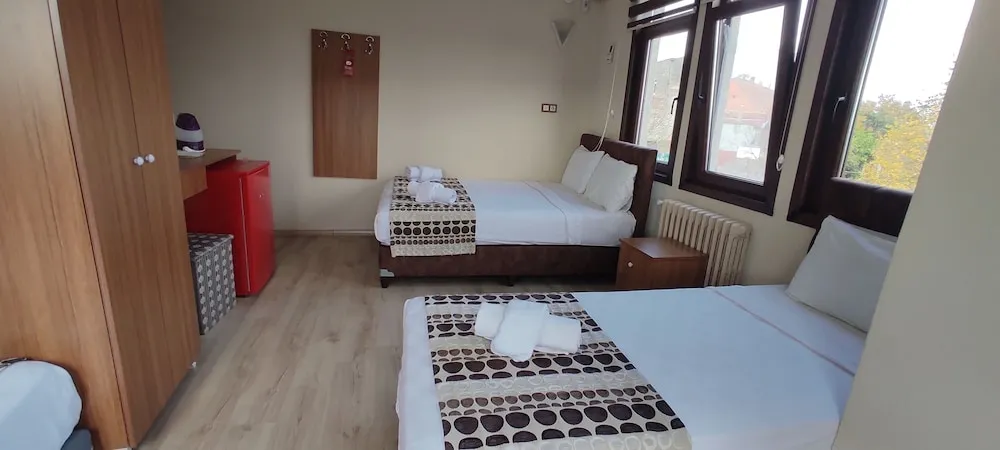 Standard Dört Kişilik Oda, Deniz Manzaralı