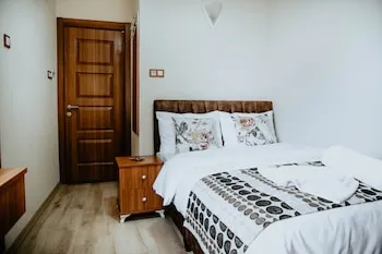 Biter Hotel