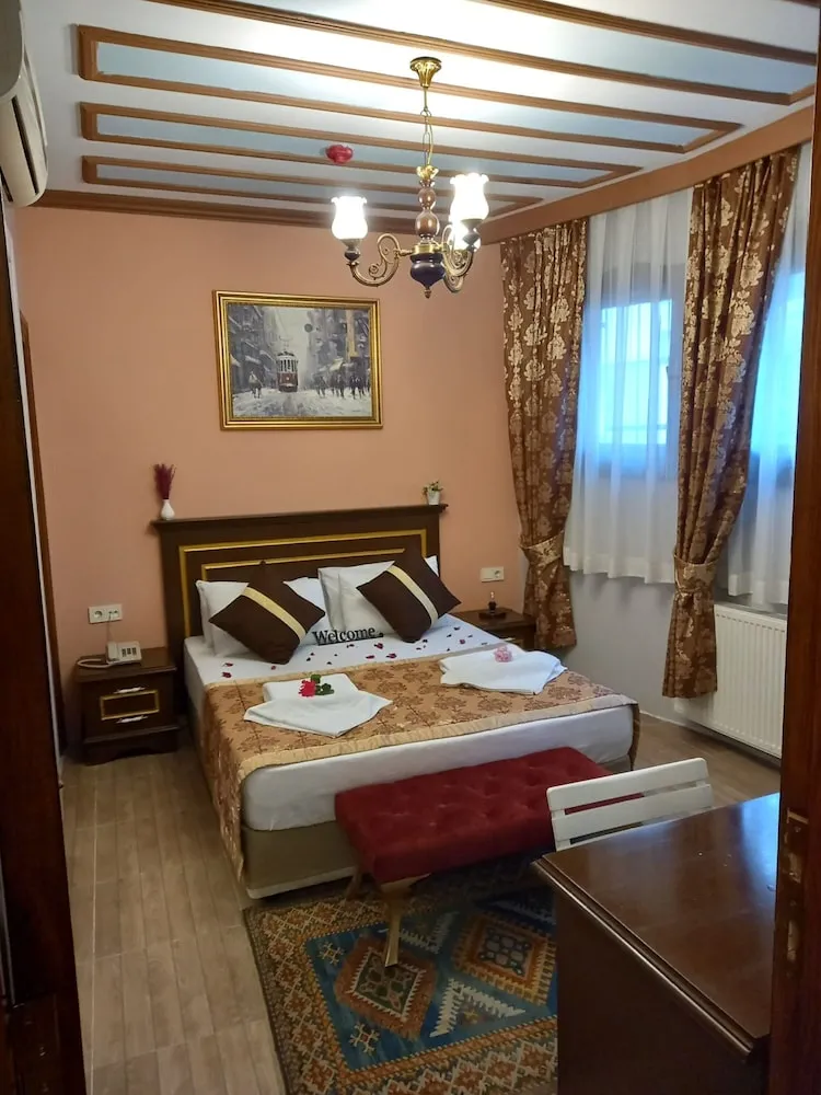 Economy Oda, 1 Çift Kişilik Yatak, Sigara İçilmez, Zemin Kat