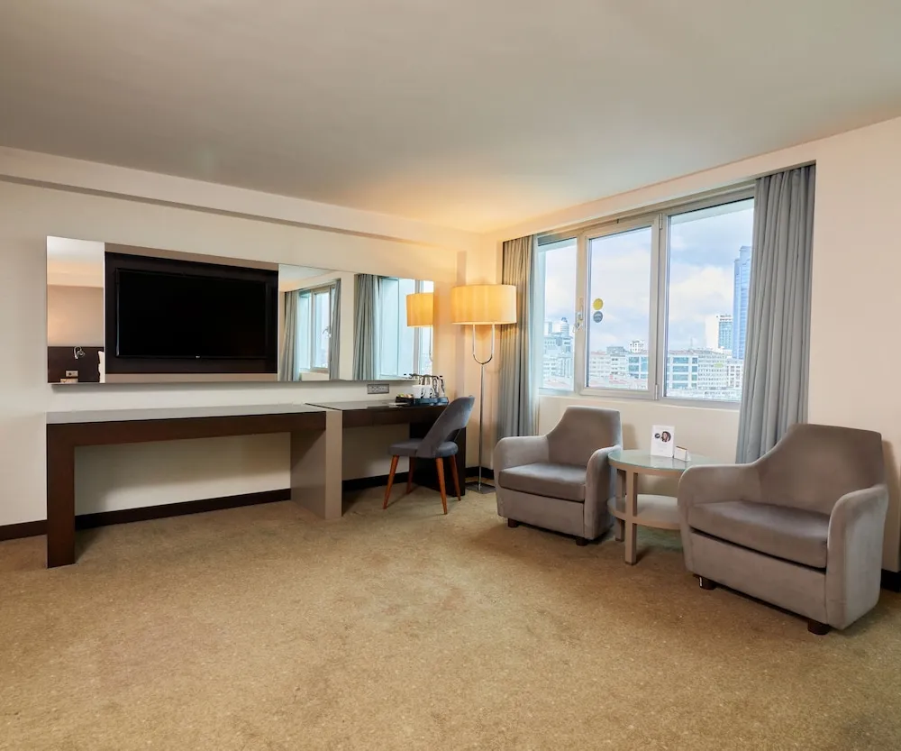 Grand Tek Büyük Yataklı Oda (Spa Access Included)