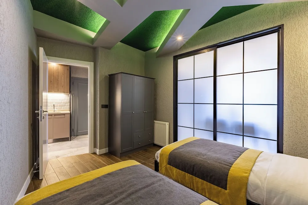 3 BEDROOM APARTMENT ANNEX