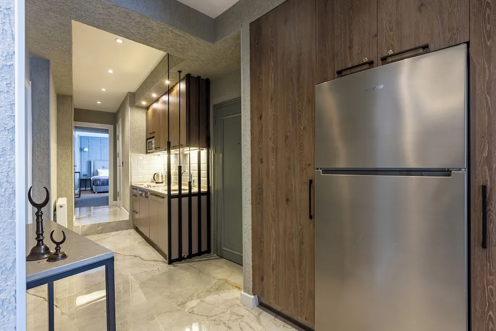 3 BEDROOM APARTMENT ANNEX