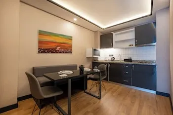 The Row Taksim Suites