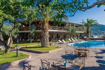 Assos Eden Beach Hotel